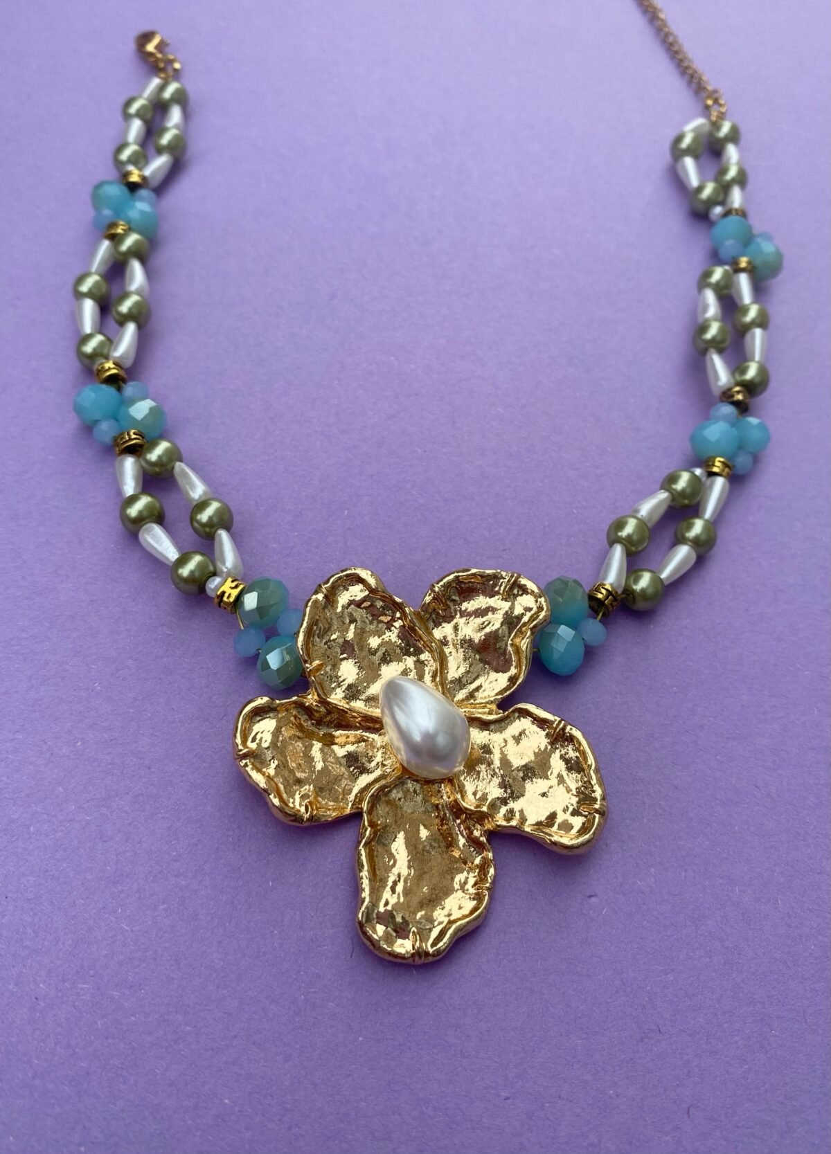 Gold Flower necklace 9