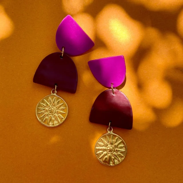 The classics and forever Nómada pieces.
.
.
#sunny #nómada #nomadajewellery #handmadejewelry #workshop #fashiondetails #styletips #styling #fashiondiary #jewelryshop #stylish #greekjewelry
